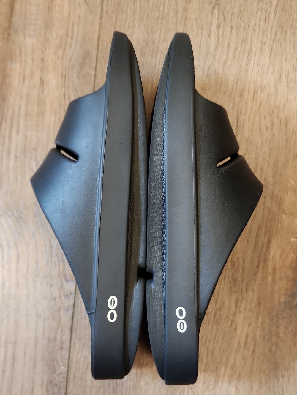 Oofos OOahh Recovery Slides Black Unisex Impact Absorption 8 (M) 10 (W) - Picture 5 of 8